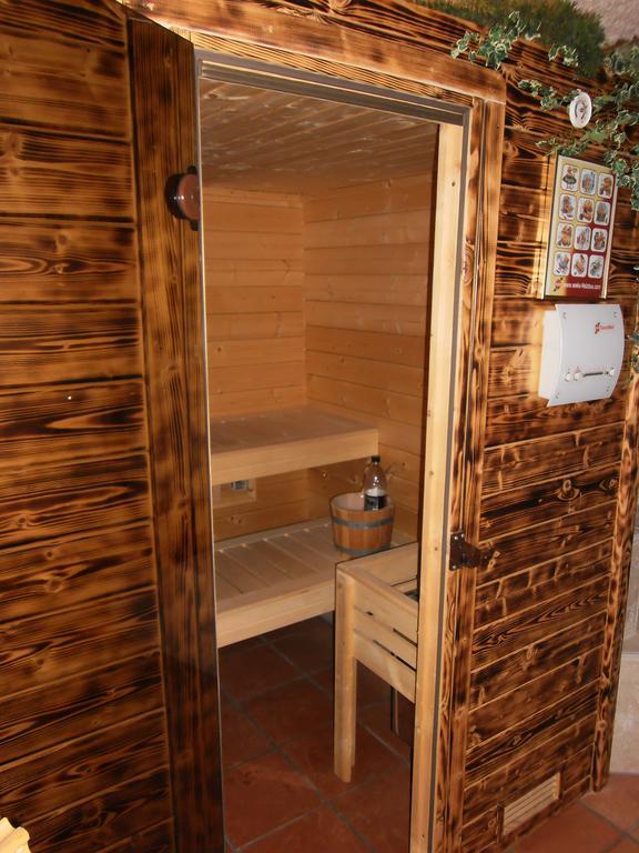 Casa Job - Gasthaus - Sauna, Whirlpool - Trun Room photo
